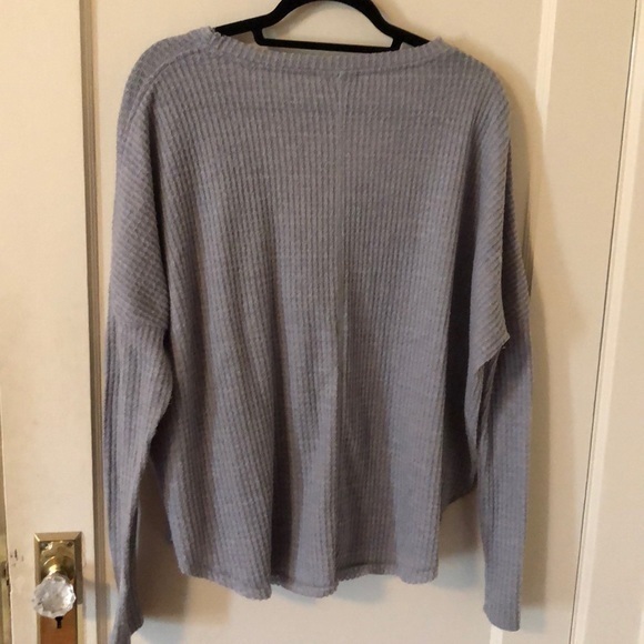 Urban Outfitters Thermal Button Down Front… - Picture 5 of 5